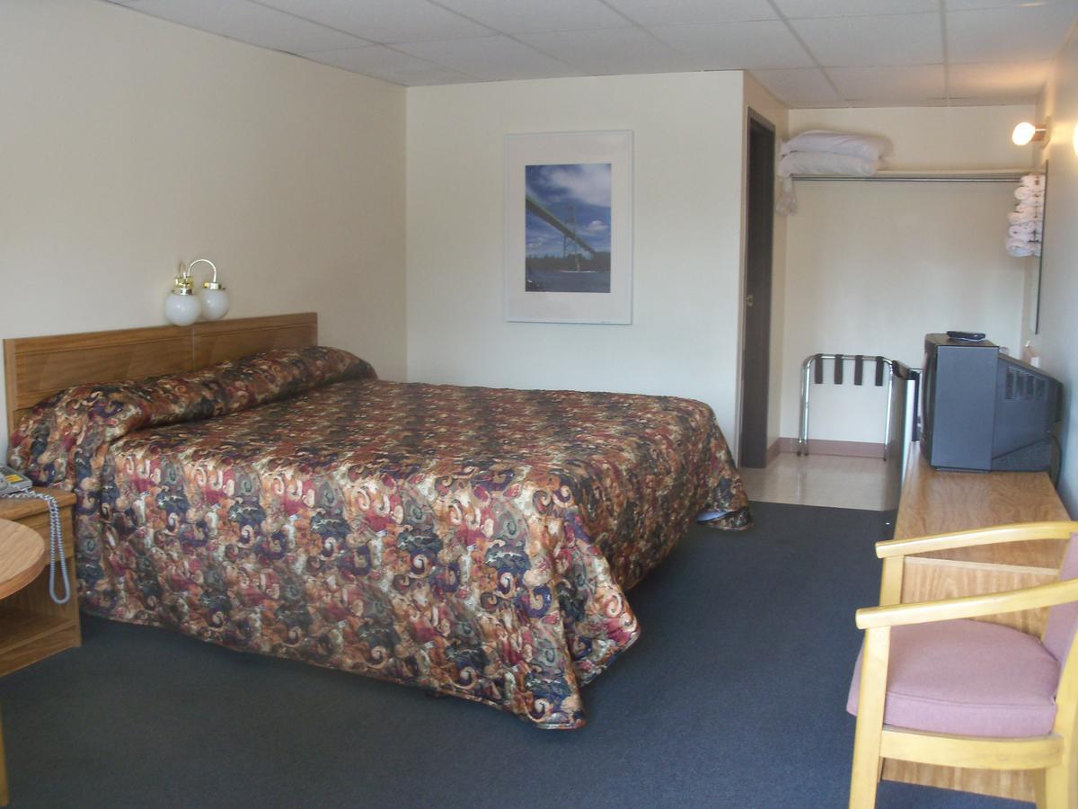 Otter Creek Inn 亚历山德里亚贝 外观 照片