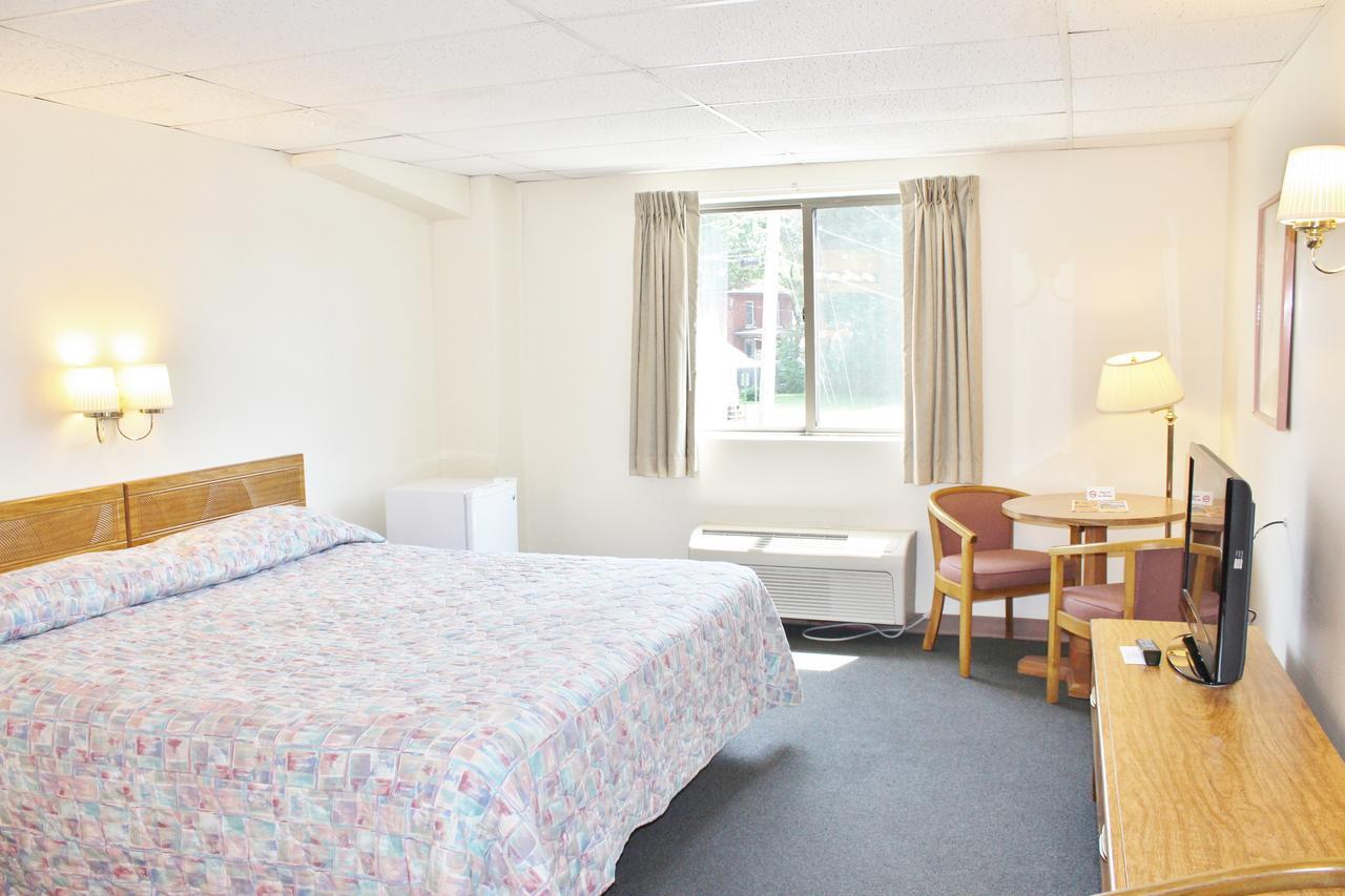Otter Creek Inn 亚历山德里亚贝 外观 照片