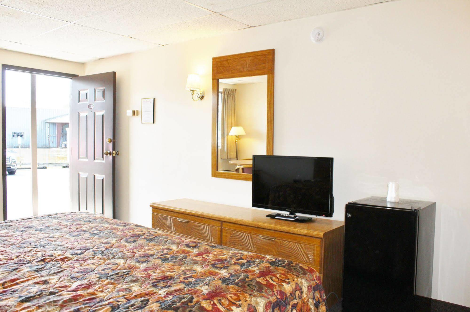 Otter Creek Inn 亚历山德里亚贝 外观 照片