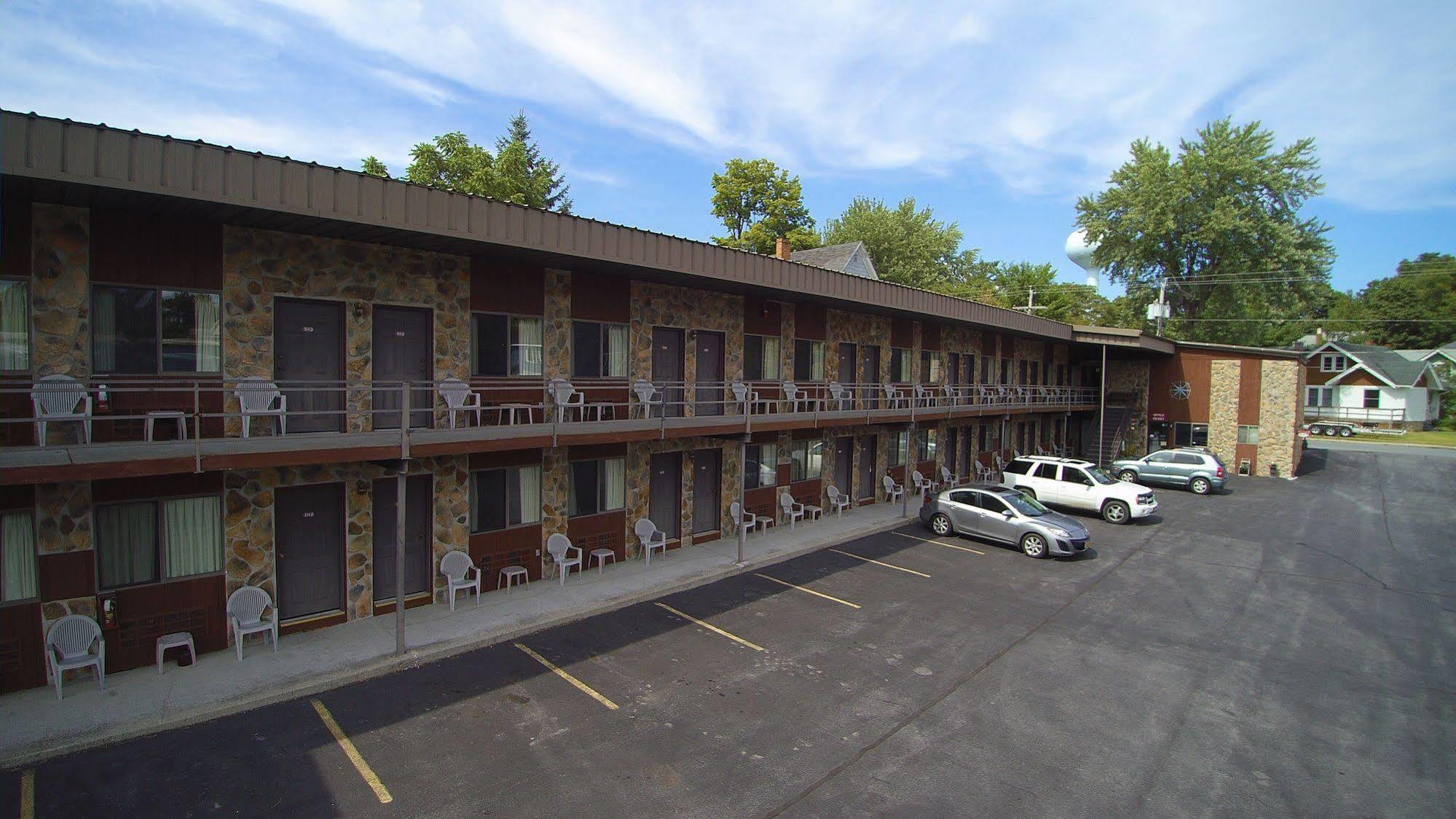 Otter Creek Inn 亚历山德里亚贝 外观 照片